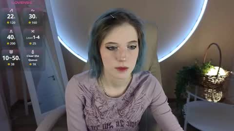 Snapshot of moonlitasuna chatting on 10.14.25 Asuna online show from 10.14.25