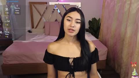 Moon  online show from 12.04.24