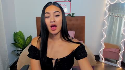 Moon  online show from 12.09.24