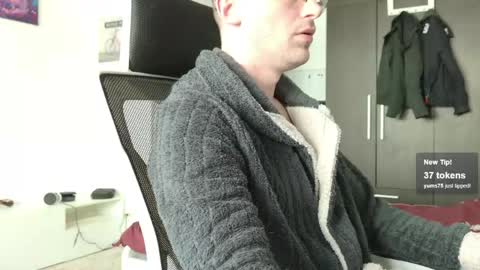 Snapshot of moonsire chatting on 05.04.26 Moonsire online show from 05.04.26