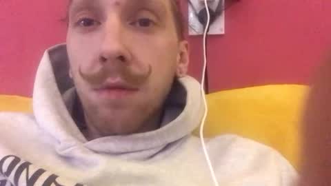 Snapshot of mopsmudrec chatting on 11.15.25 mopsmudrec online show from 11.15.25