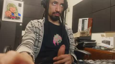 Snapshot of morebemdotad chatting on 07.16.26 Diego online show from 07.16.26