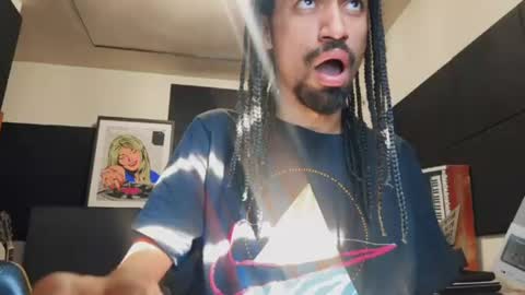 Snapshot of morebemdotad chatting on 07.20.26 Diego online show from 07.20.26