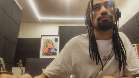 Snapshot of morebemdotad chatting on 07.21.26 Diego online show from 07.21.26