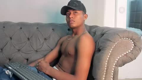 Mmorenito online show from 10.11.25