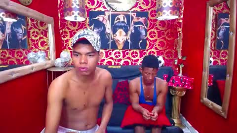 Snapshot of morenoblack23cm chatting on 02.08.25 duohot23 online show from 02.08.25