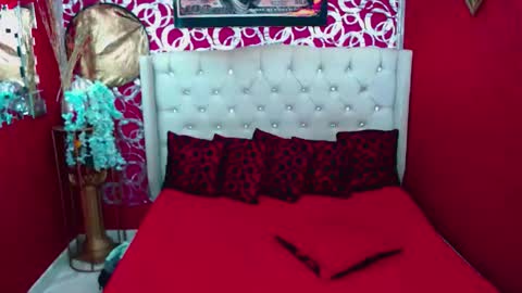 Snapshot of morenoblack23cm chatting on 12.02.25 duohot23 online show from 12.02.25