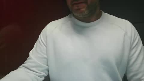 Snapshot of morepassion4u chatting on 10.21.25 morepassion4u online show from 10.21.25