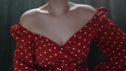 Snapshot of moreza99 chatting on 02.17.25 monika online show from 02.17.25