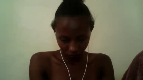 Snapshot of morgane_69 chatting on 06.03.26 morgane_69 online show from 06.03.26