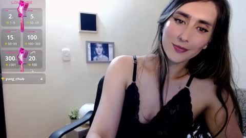 Snapshot of moriahhoe chatting on 12.10.24 Moriah online show from 12.10.24