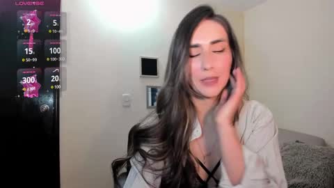 Snapshot of moriahhoe chatting on 02.05.25 Moriah online show from 02.05.25