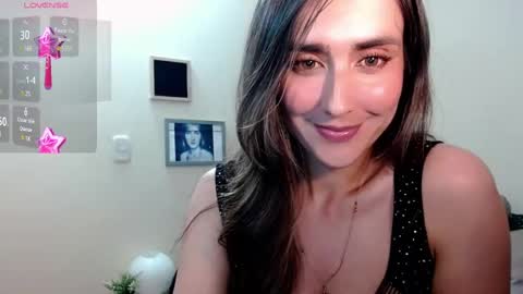 Snapshot of moriahhoe chatting on 02.17.25 Moriah online show from 02.17.25