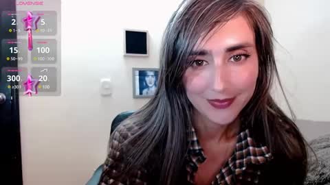 Snapshot of moriahhoe chatting on 02.20.25 Moriah online show from 02.20.25