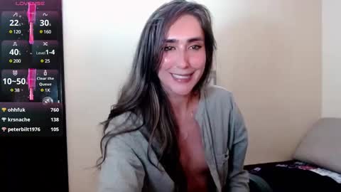 Snapshot of moriahhoe chatting on 03.03.25 Moriah online show from 03.03.25