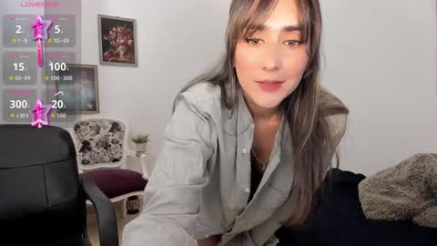 Snapshot of moriahhoe chatting on 10.08.25 Moriah online show from 10.08.25