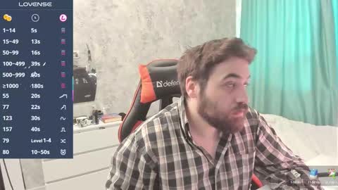 Snapshot of morlaios chatting on 10.05.25 Morl online show from 10.05.25