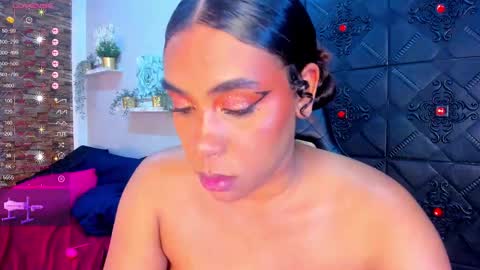 Snapshot of morochaa_fire chatting on 12.08.24 Morocha online show from 12.08.24