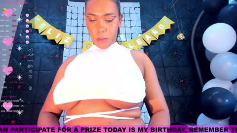 Snapshot of morochaa_fire chatting on 12.29.24 Morocha online show from 12.29.24