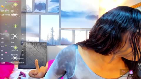 Snapshot of morochaa_fire chatting on 01.13.25 Morocha online show from 01.13.25