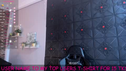 Snapshot of morochaa_fire chatting on 01.19.25 Morocha online show from 01.19.25