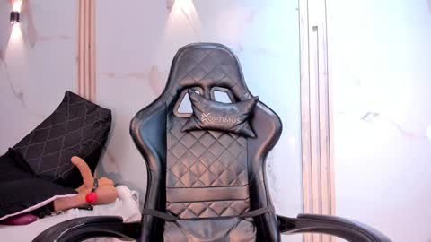 Snapshot of morochaa_fire chatting on 02.03.25 Morocha online show from 02.03.25