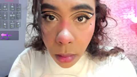 Snapshot of morochaa_fire chatting on 09.21.25 Morocha online show from 09.21.25