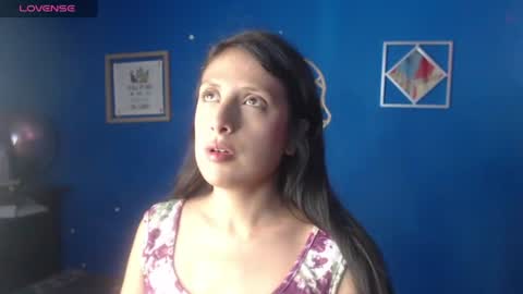 Snapshot of morrison_antonella chatting on 06.12.26 Antonella online show from 06.12.26