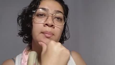Elizabeth online show from 09.26.25