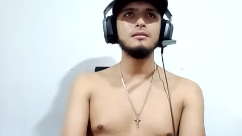 Snapshot of mosmar20 chatting on 02.28.25 mosmar20 online show from 02.28.25