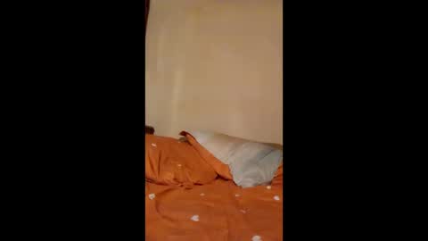 Snapshot of mospeleu chatting on 03.12.26 Nomadu online show from 03.12.26