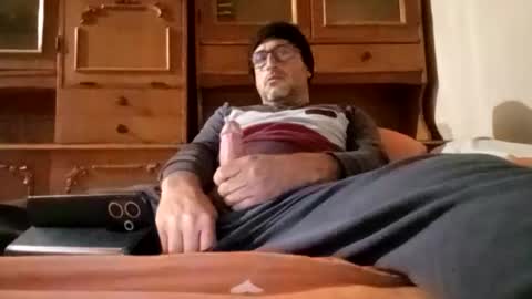 Snapshot of mospeleu chatting on 05.31.26 Nomadu online show from 05.31.26