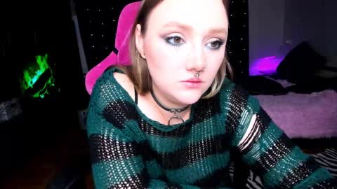 Snapshot of motorkate chatting on 12.07.24 motorkate online show from 12.07.24