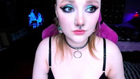 Snapshot of motorkate chatting on 12.23.24 motorkate online show from 12.23.24