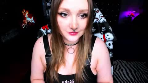 Snapshot of motorkate chatting on 01.16.25 motorkate online show from 01.16.25