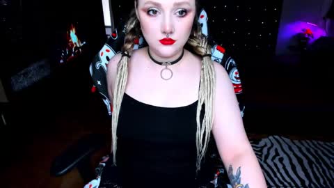 Snapshot of motorkate chatting on 01.20.25 motorkate online show from 01.20.25