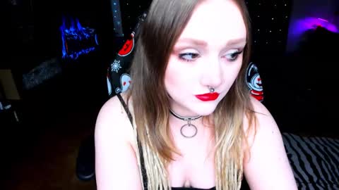 Snapshot of motorkate chatting on 01.20.25 motorkate online show from 01.20.25