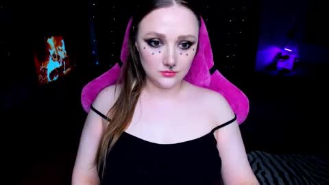 Snapshot of motorkate chatting on 03.12.25 motorkate online show from 03.12.25