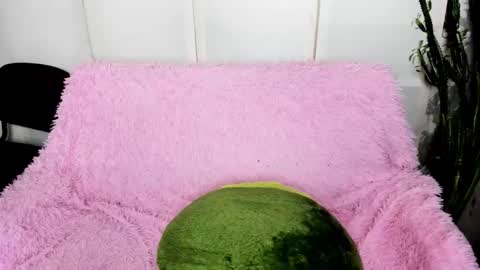 Snapshot of motorkate chatting on 09.20.25 motorkate online show from 09.20.25