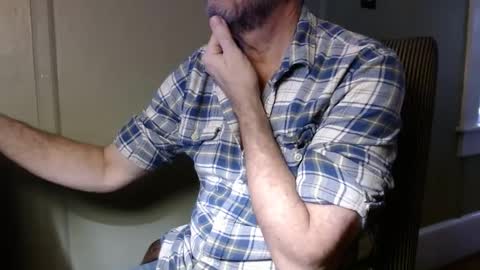 Snapshot of mountainmanny chatting on 12.29.24 Manny online show from 12.29.24