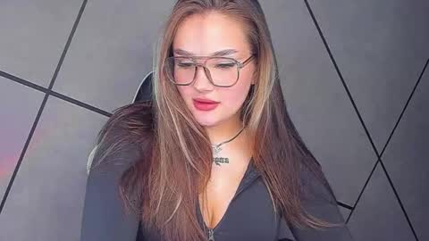 Carolina online show from 10.15.25