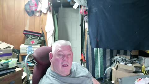 mr_canoe_licker_69 online show from 12.06.24