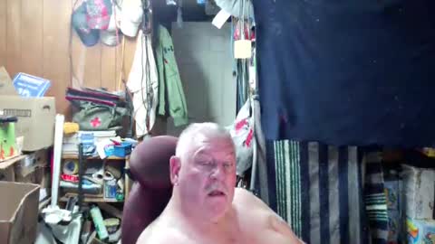 mr_canoe_licker_69 online show from 12.15.24