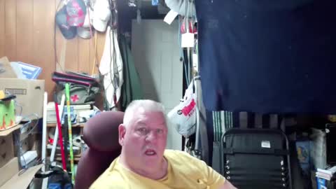 mr_canoe_licker_69 online show from 12.20.24