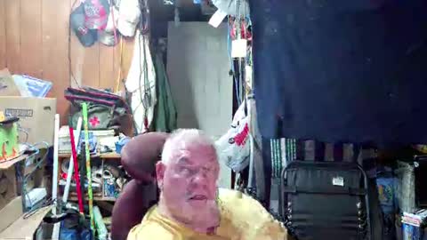 mr_canoe_licker_69 online show from 12.21.24