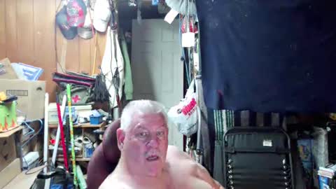 mr_canoe_licker_69 online show from 12.25.24