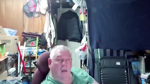 mr_canoe_licker_69 online show from 12.28.24