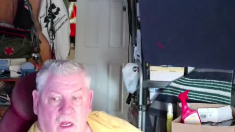 mr_canoe_licker_69 online show from 01.28.25