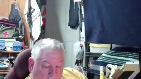 mr_canoe_licker_69 online show from 01.31.25