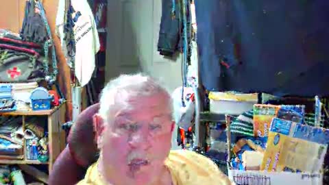 mr_canoe_licker_69 online show from 02.03.25